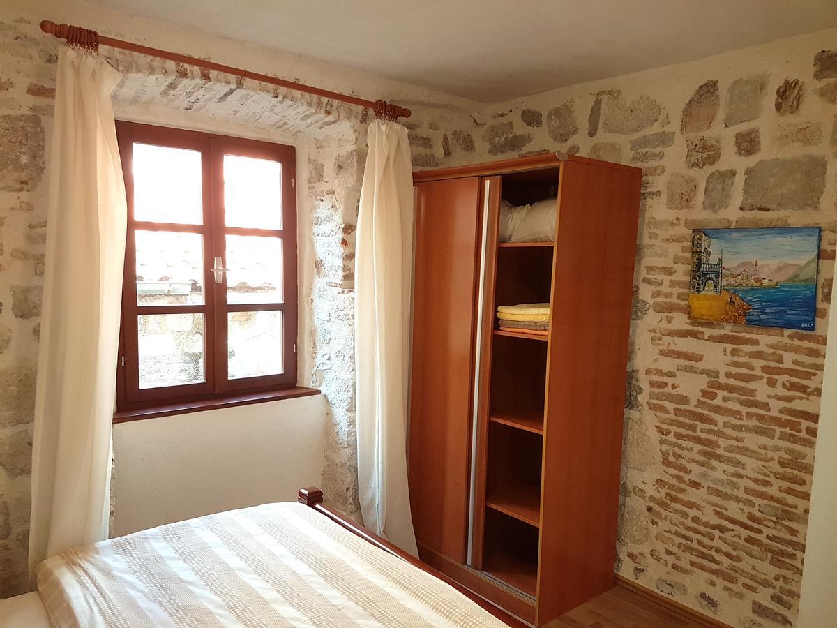 Apartments Historic Stone House Kotor Ngoại thất bức ảnh